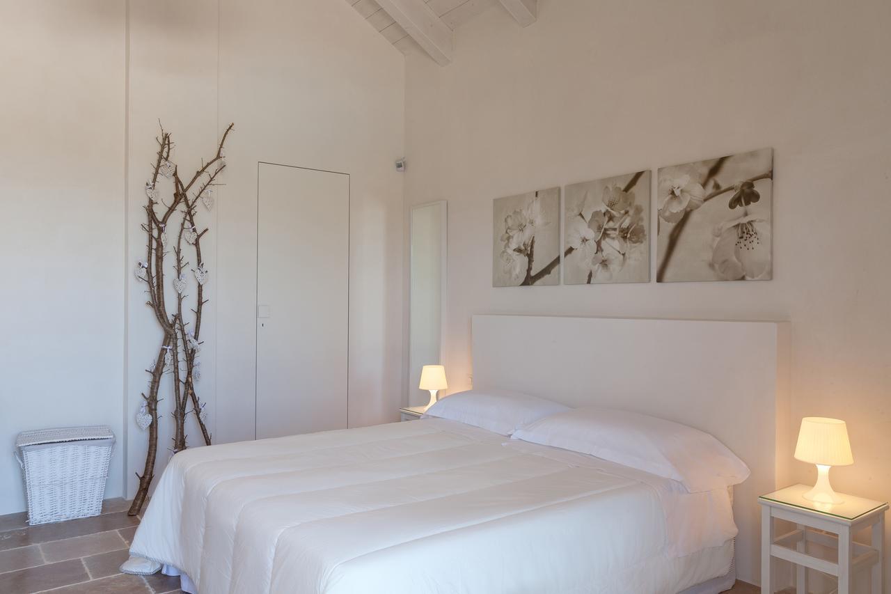 B&B A Casa Di Pier 卡斯特拉纳格罗泰 外观 照片